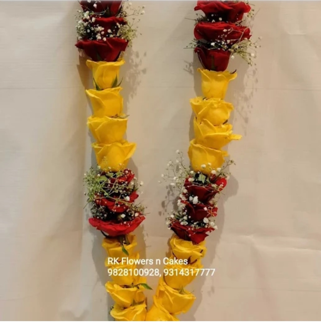 Red & Yellow Roses With Bebybirth Flowers Mala